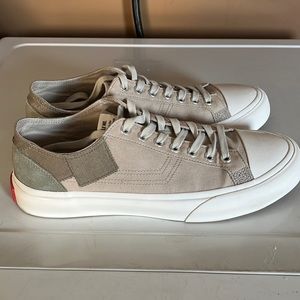 Article NO. 1007 Sneakers. Tan with shades of brown and cream.